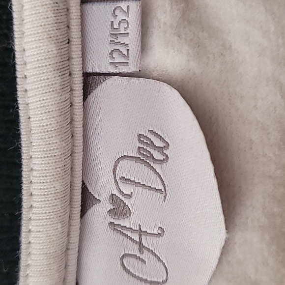 A beautiful angel, heart print jacket. Children jacket size 10-12 - Picture 7 of 7